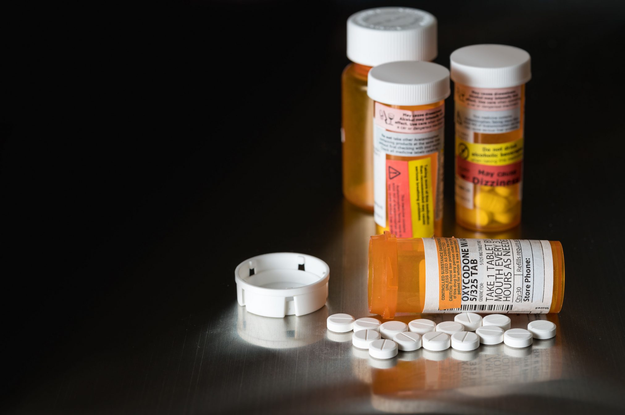 opioids oxycodone addictive drugs dependency dependence addiction pills tablets medication medicine